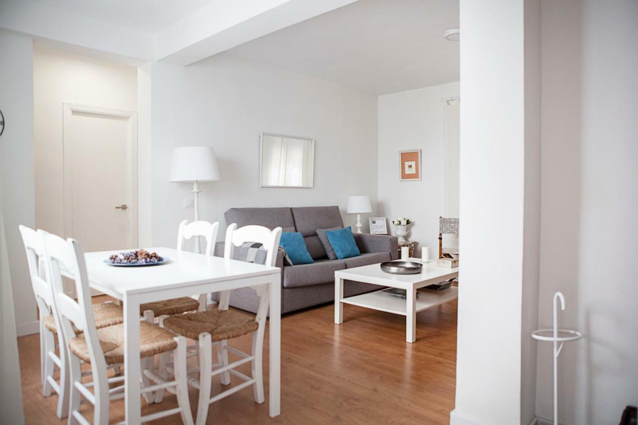 Apartamento Mendoza Sevilla Exterior foto