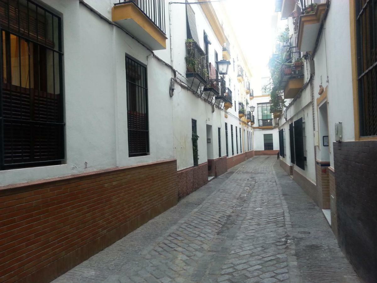 Apartamento Mendoza Sevilla Exterior foto