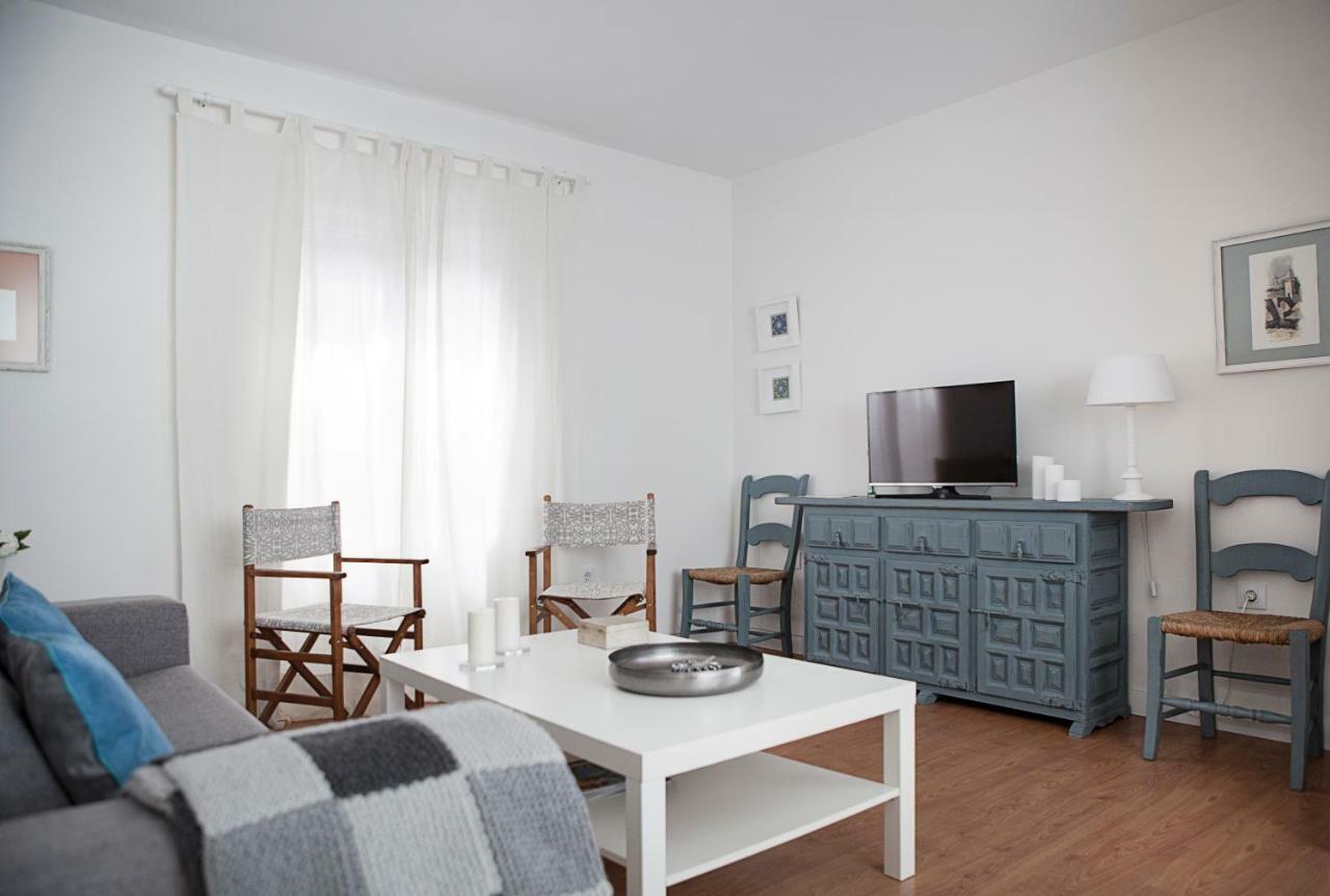 Apartamento Mendoza Sevilla Exterior foto