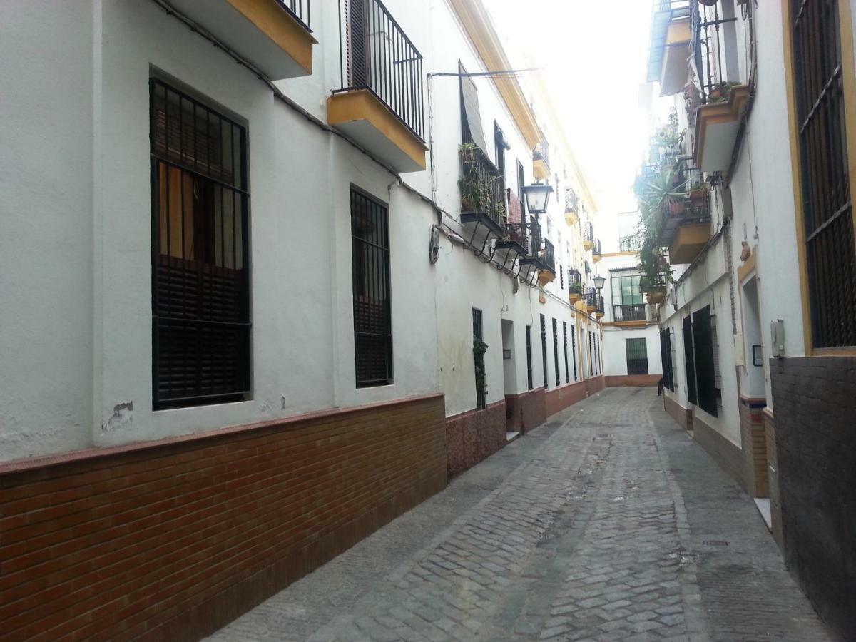 Apartamento Mendoza Sevilla Exterior foto